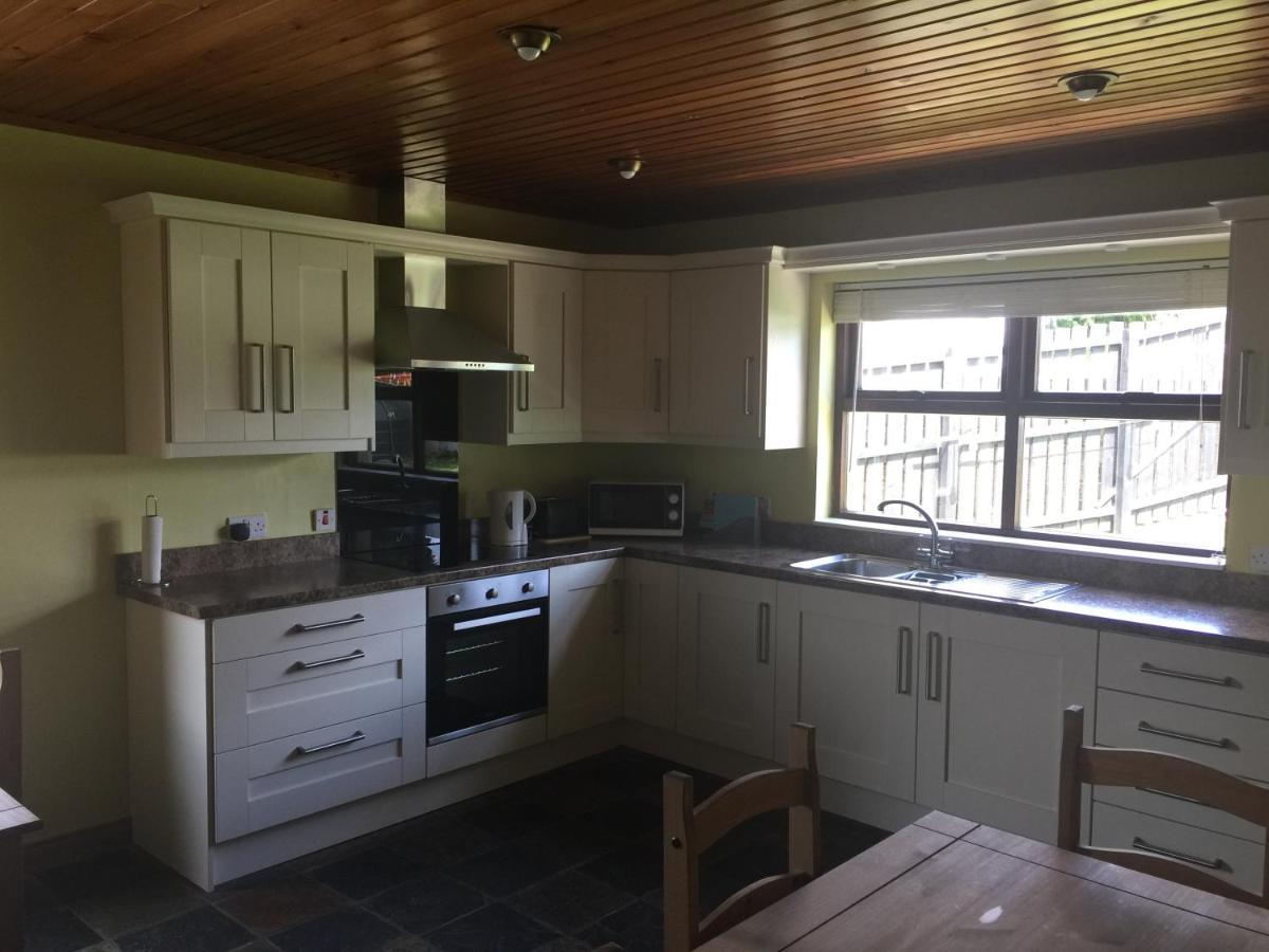 Holiday Home in Ballycastle - Fáinne na Cairde Exterior foto